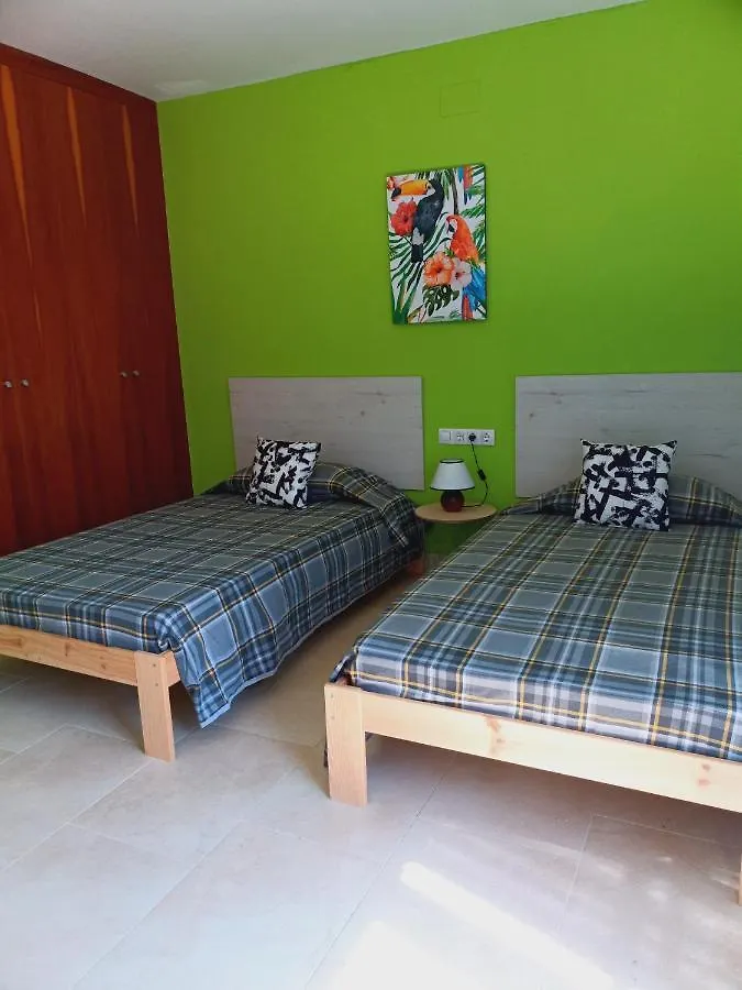 Holiday home Chalet Amplio Con Jardin Y Zona Barbacoa. Reus Spain